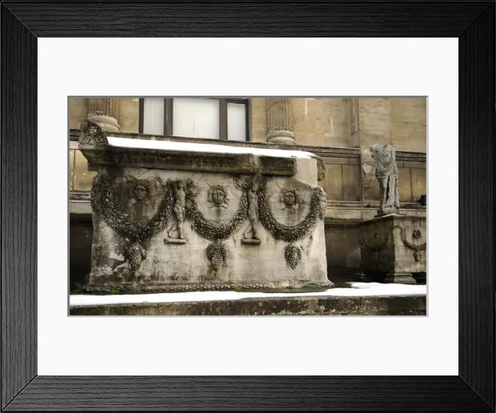 Framed Print : Roman Sarcophagus Framed Print : Roman Sarcophagus
