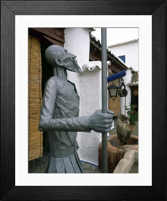Framed Print : Don Quixote. Sculpture. Spain Framed Print : Don Quixote. Sculpture. Spain