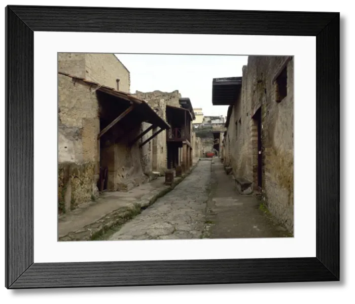 Framed Print : Italy. Herculaneum. Cardo IV Framed Print : Italy. Herculaneum. Cardo IV