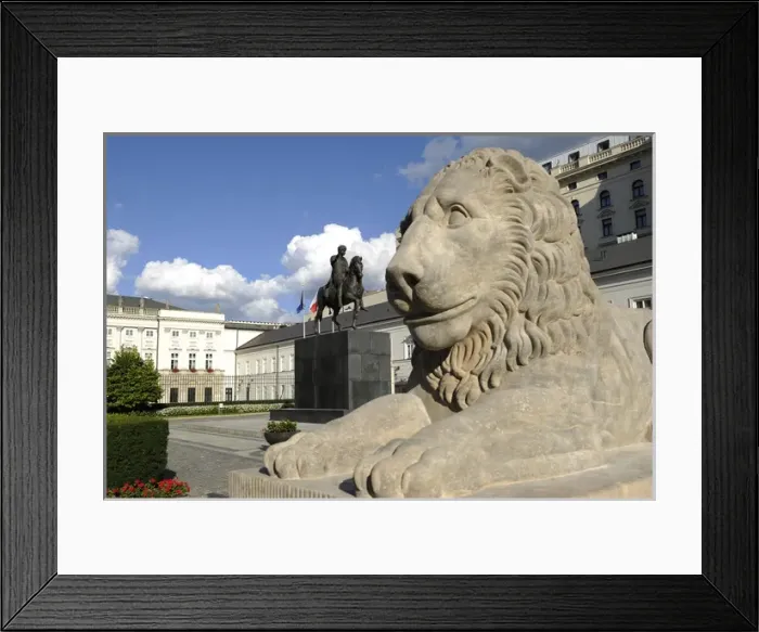 Framed Print : Poland. Warsaw. Presidential Palace and statue of Prince Joz Framed Print : Poland. Warsaw. Presidential Palace and statue of Prince Joz