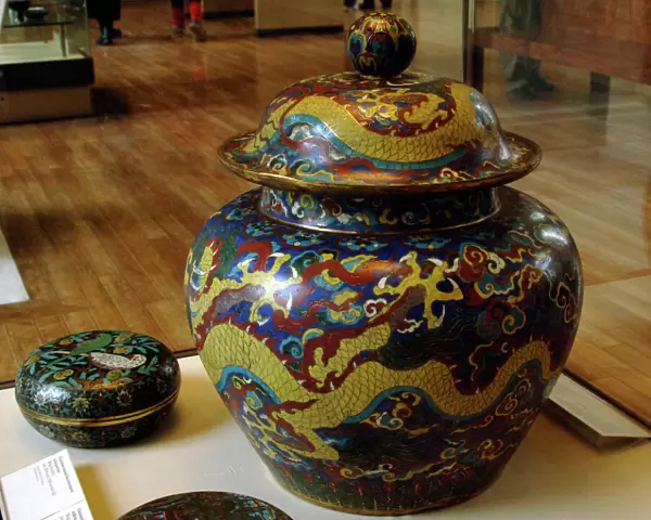 China. Cloisonne Jar. Ming dynasty, Xuande period (1426-35 A