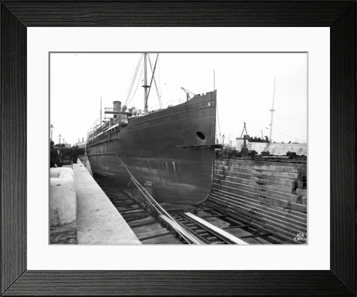 Framed Print : Harland & Wolff Collection - National Museums NI Framed Print : Harland & Wolff Collection - National Museums NI
