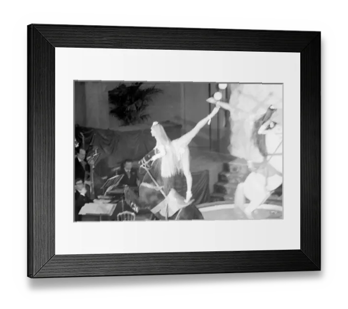 Framed Print : Bal Tabarin Nightclub, Paris Framed Print : Bal Tabarin Nightclub, Paris