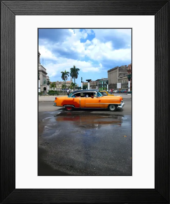 Framed Print : Old American car in central square, Havana, Cuba Framed Print : Old American car in central square, Havana, Cuba