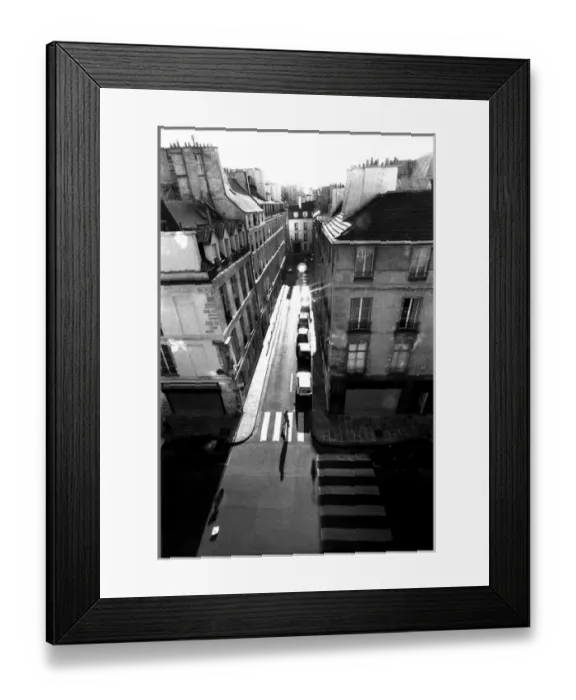 Framed Print : View of Paris street, France Framed Print : View of Paris street, France