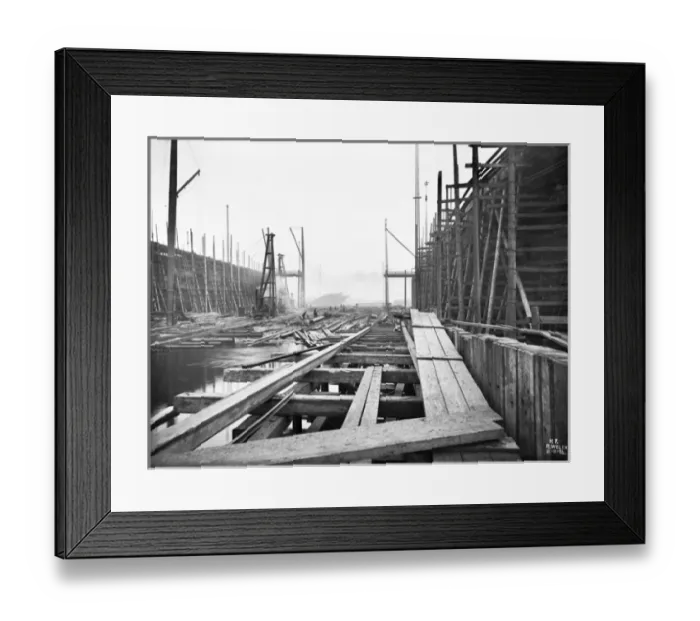 Framed Print : Harland & Wolff Collection - National Museums NI Framed Print : Harland & Wolff Collection - National Museums NI