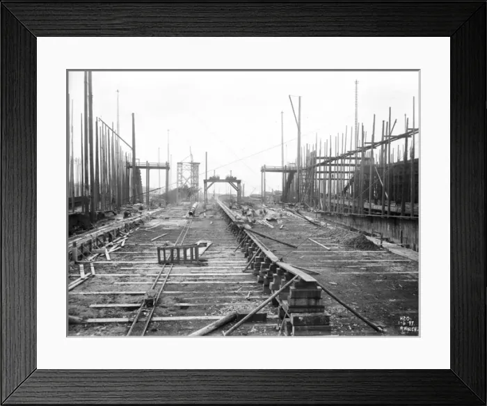 Framed Print : Harland & Wolff Collection - National Museums NI Framed Print : Harland & Wolff Collection - National Museums NI