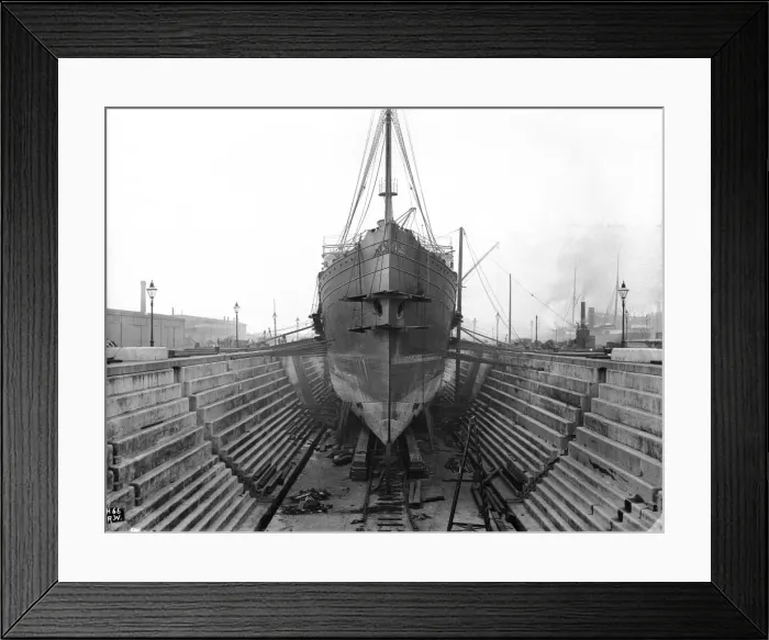Framed Print : Harland & Wolff Collection - National Museums NI Framed Print : Harland & Wolff Collection - National Museums NI