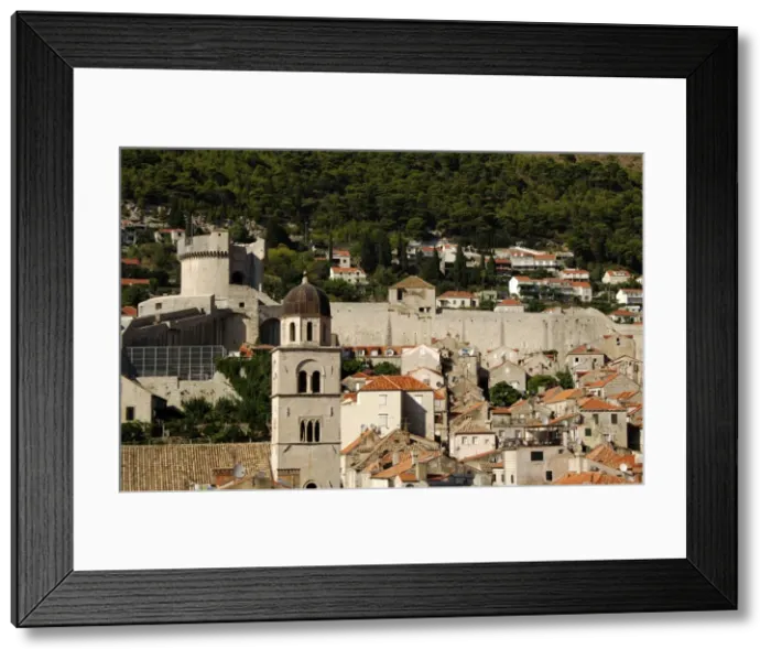 Framed Print : CROATIA. DUBROVNIK. View of the medieval neighborhood with t
