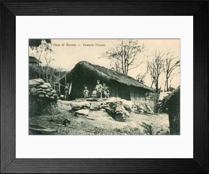 Framed Print : Lisu (Yawyin) House and villagers - Myanmar Framed Print : Lisu (Yawyin) House and villagers - Myanmar