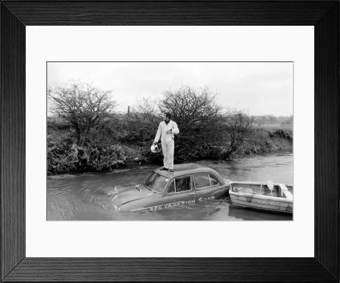 Framed Print : Stuntman attempts to fly car over river Framed Print : Stuntman attempts to fly car over river