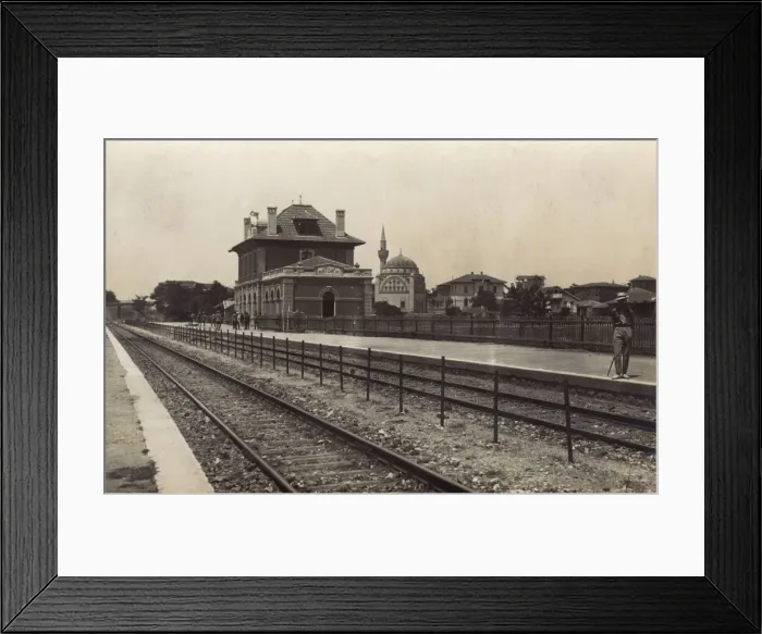 Framed Print : Railway Station at Bostanci, Kadikoy, Istanbul, Turkey Framed Print : Railway Station at Bostanci, Kadikoy, Istanbul, Turkey
