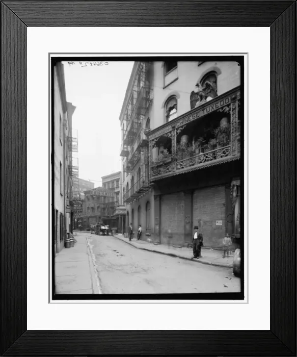Framed Print : Street scene in Chinatown, New York City