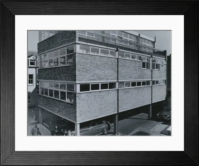 Framed Print : Modern office block in Eastbourne, Sussex Framed Print : Modern office block in Eastbourne, Sussex