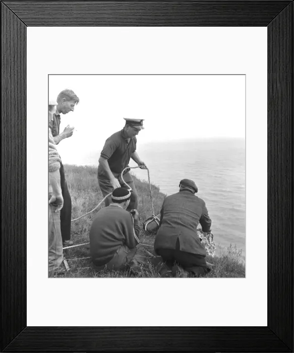 Framed Print : Beachy Head, near Eastbourne, Sussex Framed Print : Beachy Head, near Eastbourne, Sussex