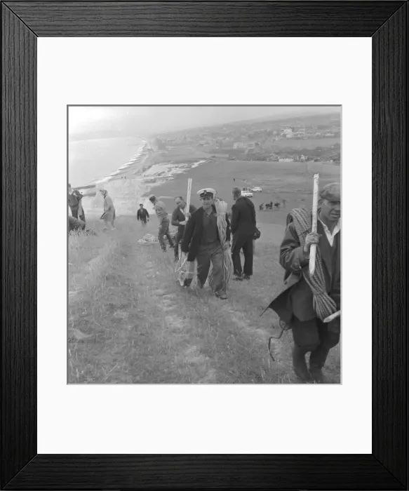Framed Print : Beachy Head, near Eastbourne, Sussex Framed Print : Beachy Head, near Eastbourne, Sussex