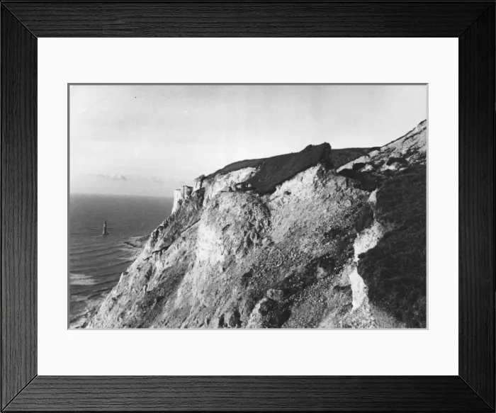 Framed Print : Beachy Head lighthouse, near Eastbourne, Sussex Framed Print : Beachy Head lighthouse, near Eastbourne, Sussex
