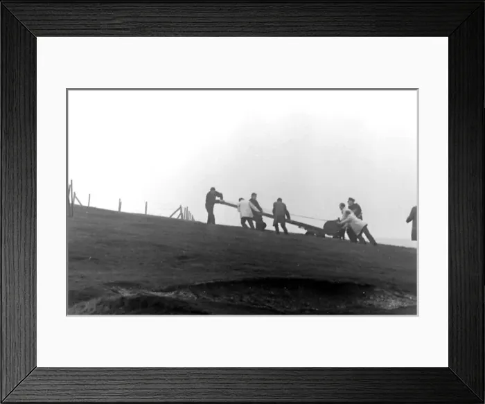 Framed Print : Beachy Head, near Eastbourne, Sussex Framed Print : Beachy Head, near Eastbourne, Sussex