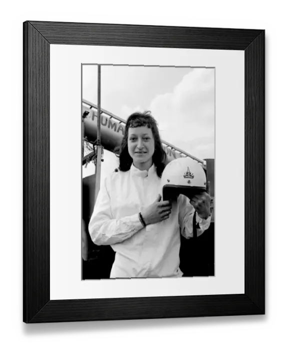 Framed Print : Stunt woman cannonball loses her knickers Framed Print : Stunt woman cannonball loses her knickers