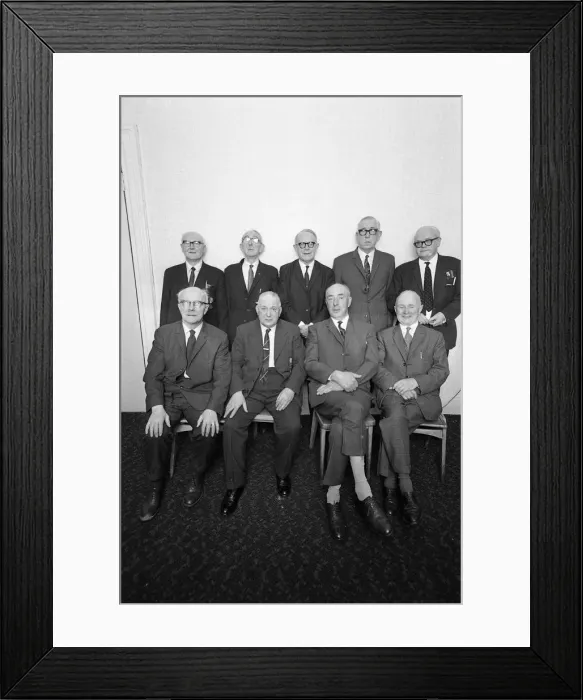 Framed Print : Group of IRA men, Belfast, Northern Ireland Framed Print : Group of IRA men, Belfast, Northern Ireland