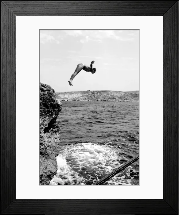 Framed Print : Swimmer diving into the sea off the coast of Malta Framed Print : Swimmer diving into the sea off the coast of Malta