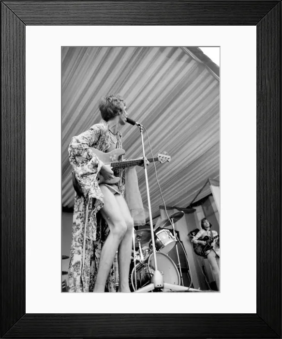 Framed Print : Pop singer on stage at Woburn Park, Bedfordshire Framed Print : Pop singer on stage at Woburn Park, Bedfordshire