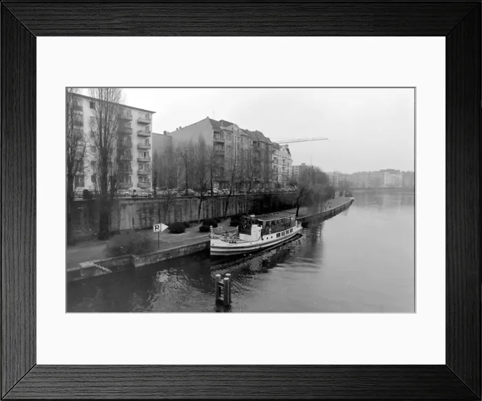 Framed Print : Boat on the River Spree, Berlin, Germany Framed Print : Boat on the River Spree, Berlin, Germany