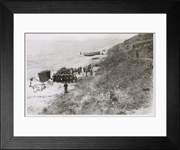 Framed Print : W Beach - Gallipoli - British Sailors attend a beach service Framed Print : W Beach - Gallipoli - British Sailors attend a beach service
