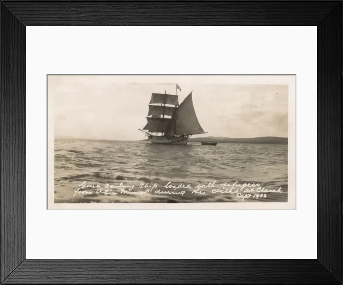 Framed Print : Greek sailing ship loaded with refugees during Chanak Crisis