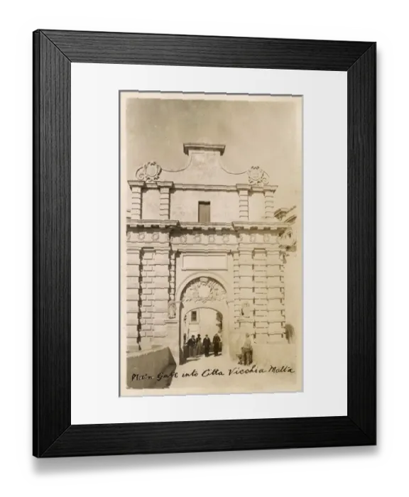 Framed Print : The Main Gate into Mdina, Malta Framed Print : The Main Gate into Mdina, Malta