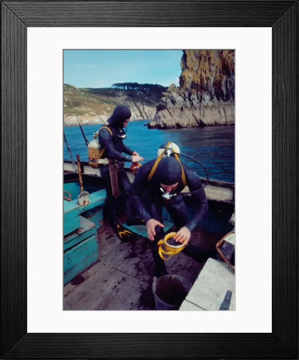 Framed Print : Tessyman family, seaweed farmers, Dartmouth, Devon Framed Print : Tessyman family, seaweed farmers, Dartmouth, Devon