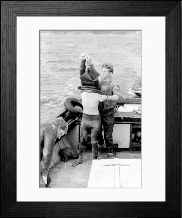 Framed Print : Tessyman family, seaweed farmers, Dartmouth, Devon Framed Print : Tessyman family, seaweed farmers, Dartmouth, Devon