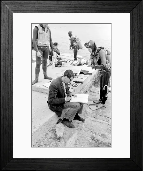Framed Print : Underwater Archaeology School, Fort Bovisand, Plymouth Framed Print : Underwater Archaeology School, Fort Bovisand, Plymouth