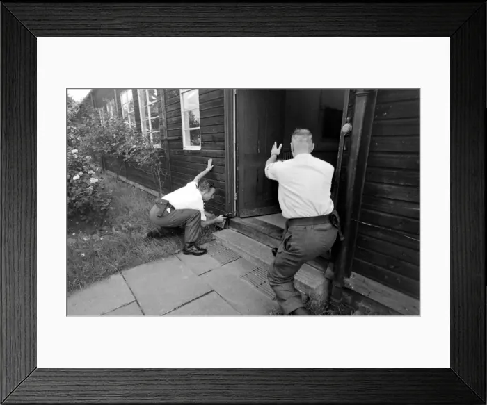 Framed Print : Police Gun School, North London Framed Print : Police Gun School, North London
