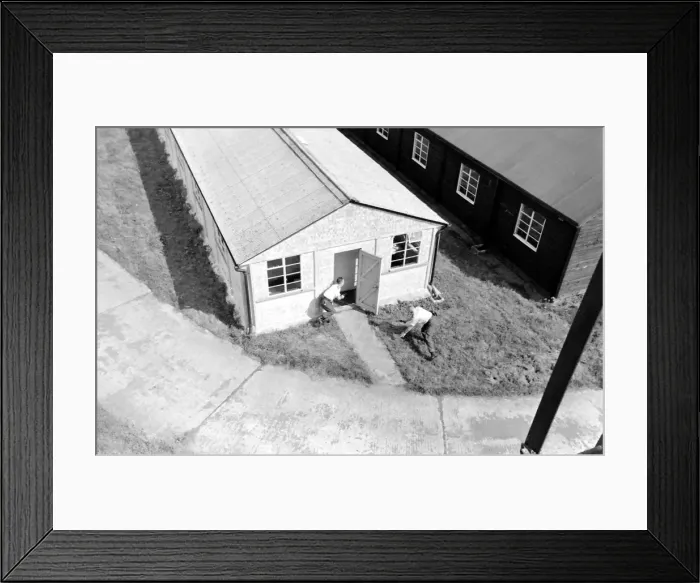 Framed Print : Police Gun School, North London Framed Print : Police Gun School, North London