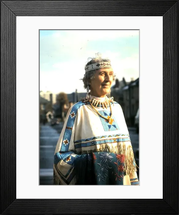 Framed Print : Red Indian Chiefs wife, Eastbourne, Sussex Framed Print : Red Indian Chiefs wife, Eastbourne, Sussex
