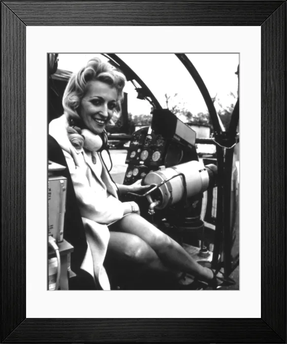 Framed Print : Helicopter search and rescue using thermal camera Framed Print : Helicopter search and rescue using thermal camera