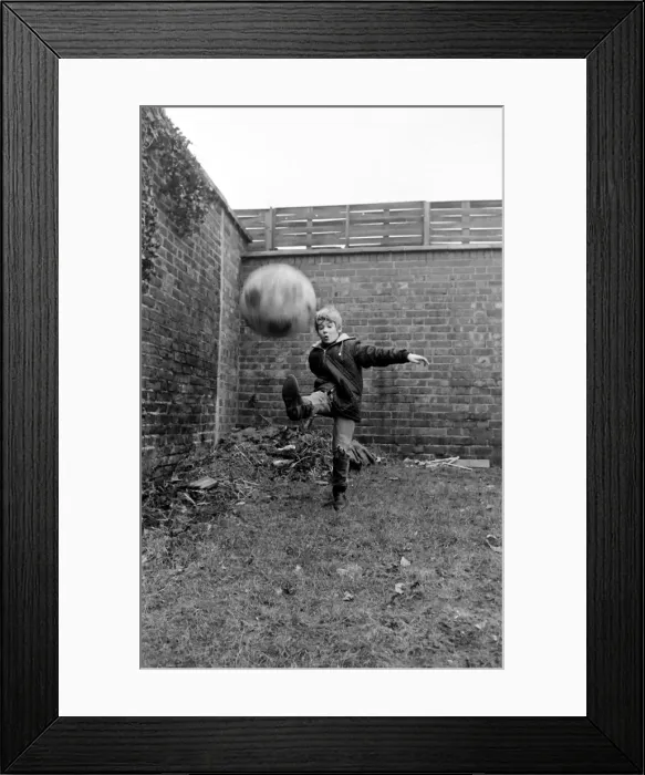 Framed Print : Mark Lester, child star Framed Print : Mark Lester, child star