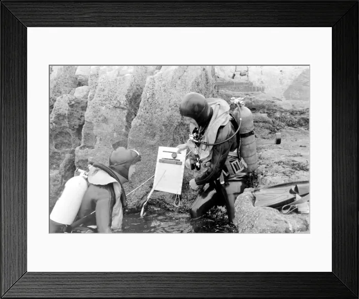 Framed Print : Underwater Archaeology School, Fort Bovisand, Plymouth Framed Print : Underwater Archaeology School, Fort Bovisand, Plymouth
