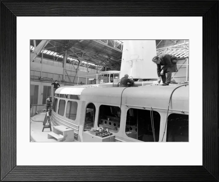 Framed Print : Giant hovercraft under construction, Isle of Wight Framed Print : Giant hovercraft under construction, Isle of Wight
