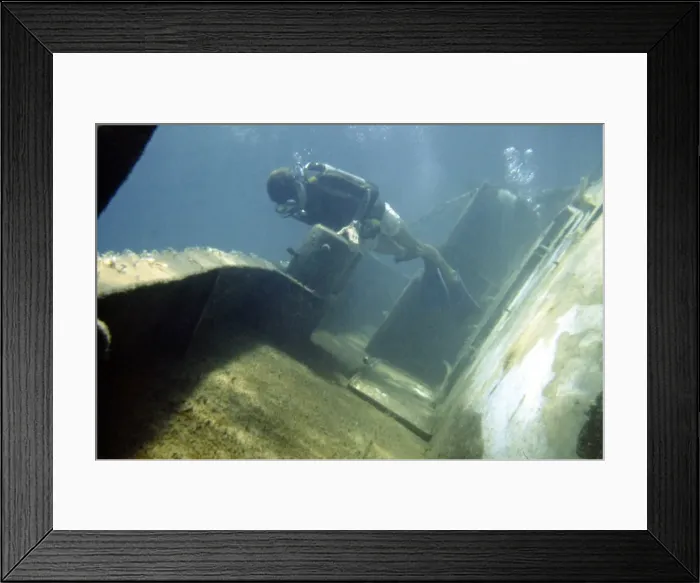 Framed Print : Wreck diving off the coast of Malta Framed Print : Wreck diving off the coast of Malta