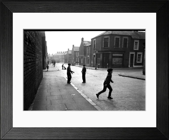 Framed Print : Boys playing in a street, Belfast, Northern Ireland Framed Print : Boys playing in a street, Belfast, Northern Ireland