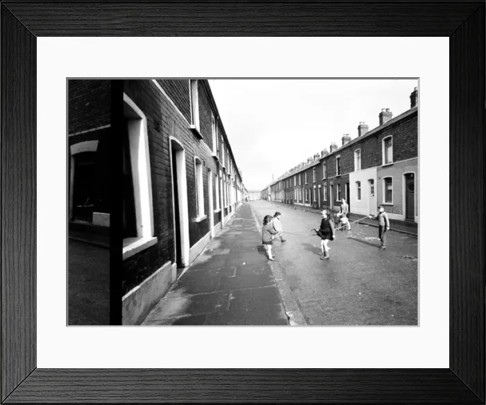 Framed Print : Children skipping in a street, Belfast, Northern Ireland Framed Print : Children skipping in a street, Belfast, Northern Ireland