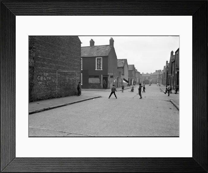 Framed Print : Boys with a flag, Belfast, Northern Ireland Framed Print : Boys with a flag, Belfast, Northern Ireland