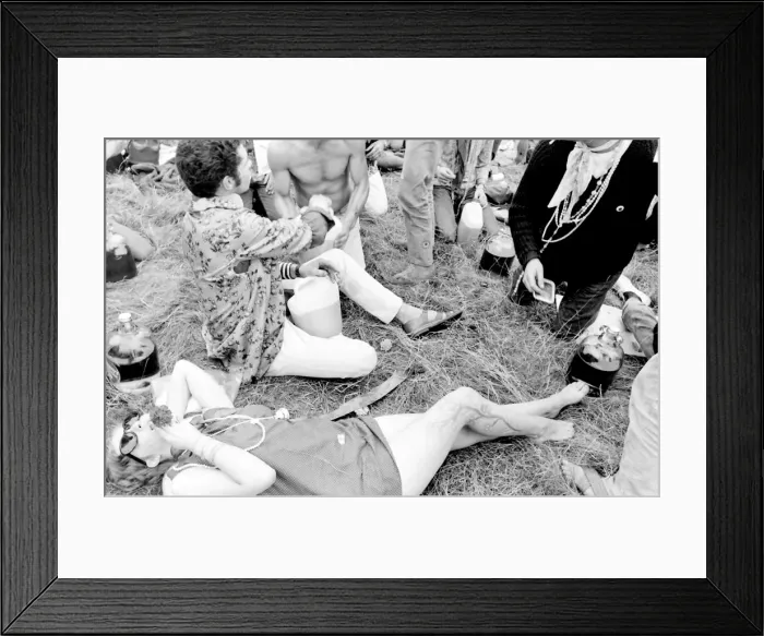 Framed Print : Hippies relaxing in a field at Woburn Park Framed Print : Hippies relaxing in a field at Woburn Park