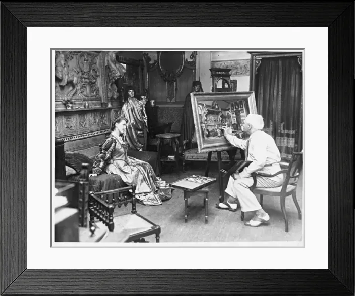 Framed Print : Fortunino Matania Framed Print : Fortunino Matania