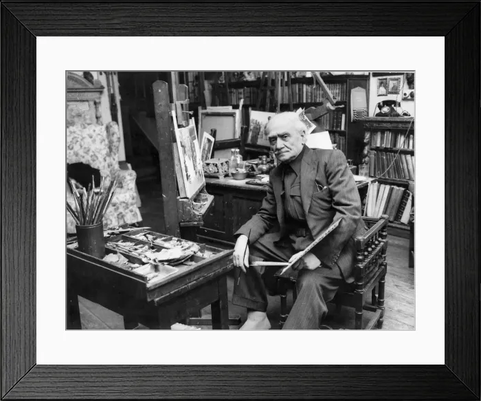 Framed Print : Fortunino Matania Framed Print : Fortunino Matania