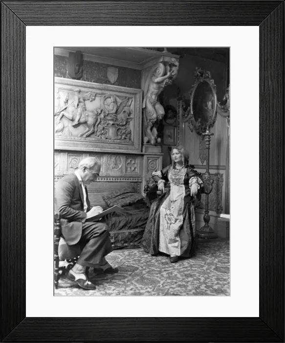 Framed Print : Fortunino Matania Framed Print : Fortunino Matania