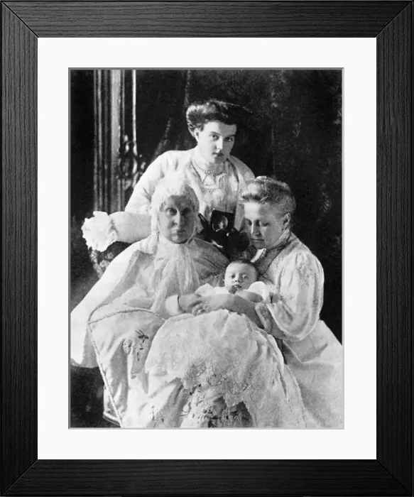 Framed Print : Maria Pavlovna and family - Russian royalty Framed Print : Maria Pavlovna and family - Russian royalty