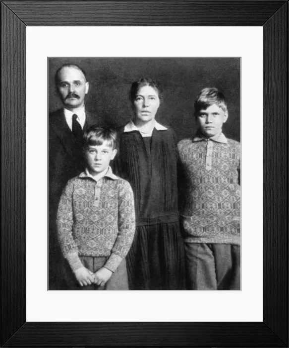 Framed Print : to be captioned Framed Print : to be captioned